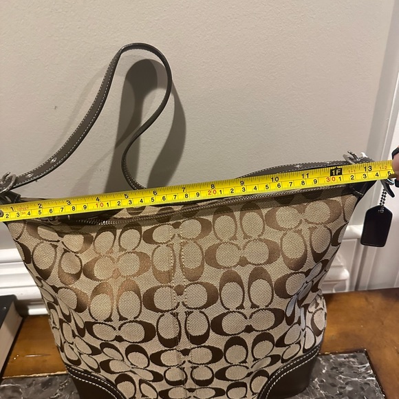 Coach  handbag beige and brown with big C print in  EUC - Picture 2 of 9
